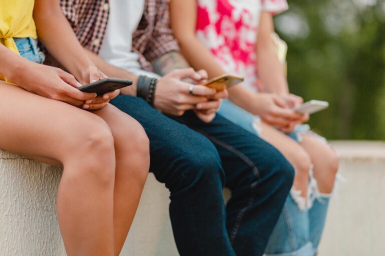 Cómo las redes afectan a la autoestima de los jóvenes. Entre likes y comparaciones. redes sociales
